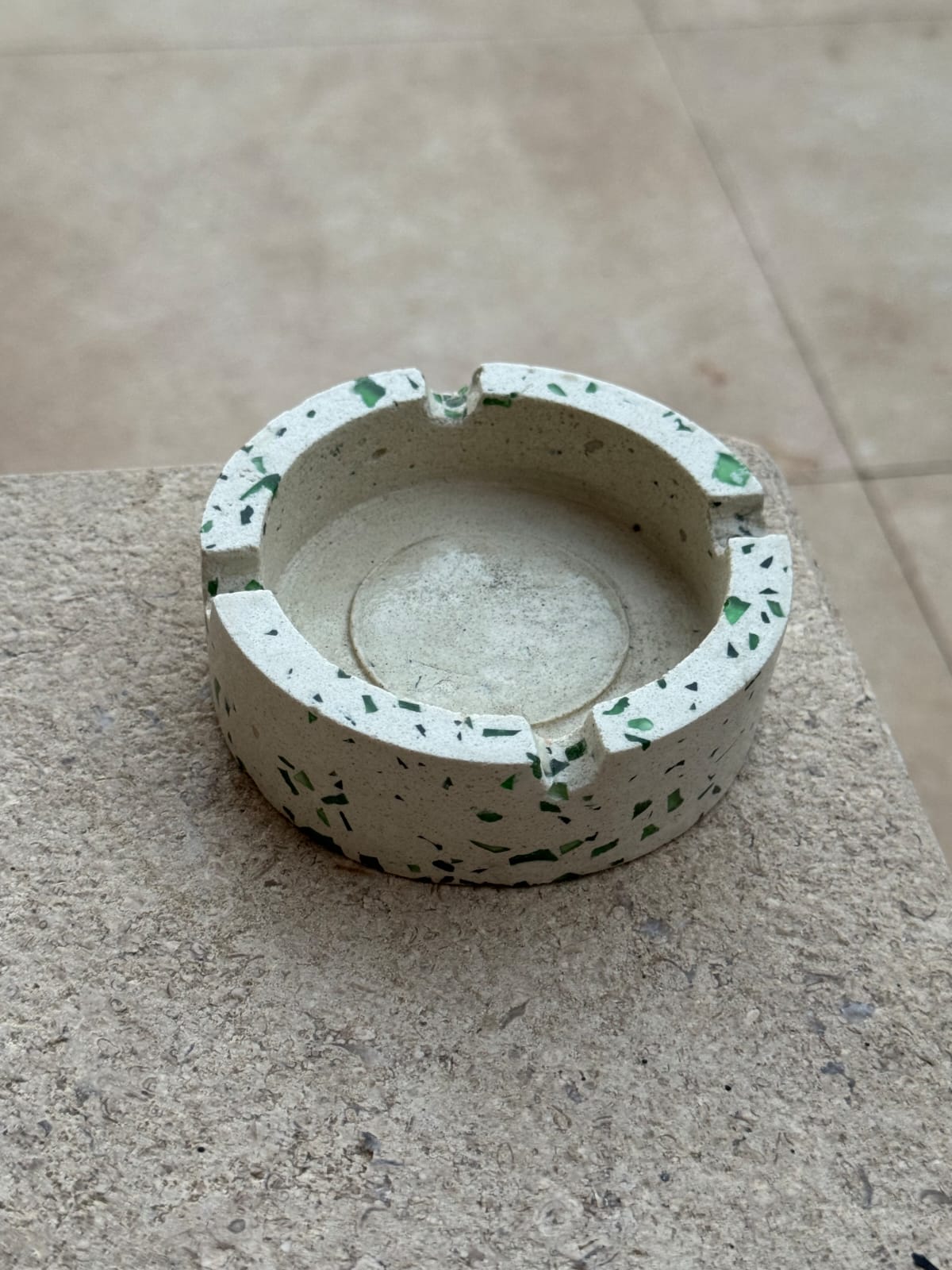 Round Ashtray